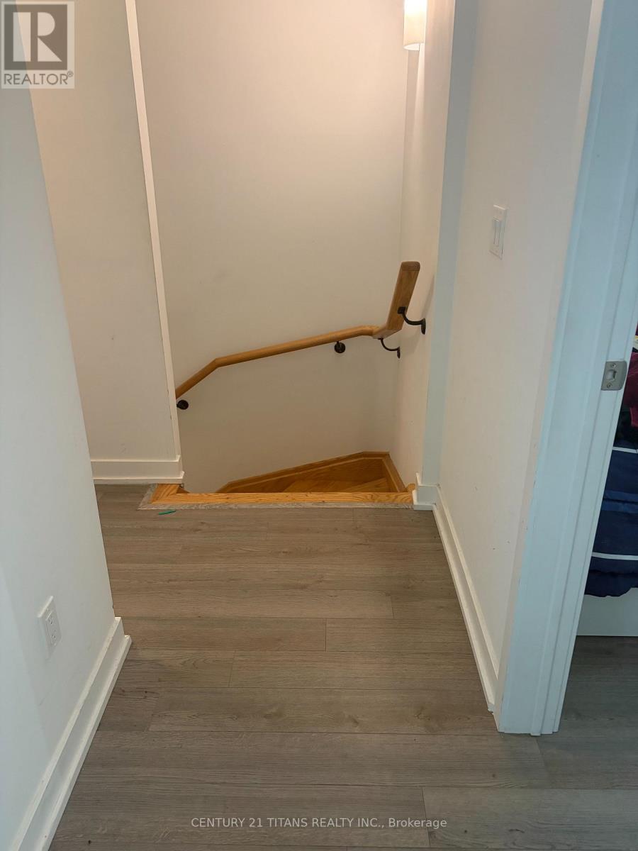 107 - 155 Downsview Park (Upper Bedrooms) Boulevard, Toronto, Ontario  M3K 0E3 - Photo 6 - W13760922