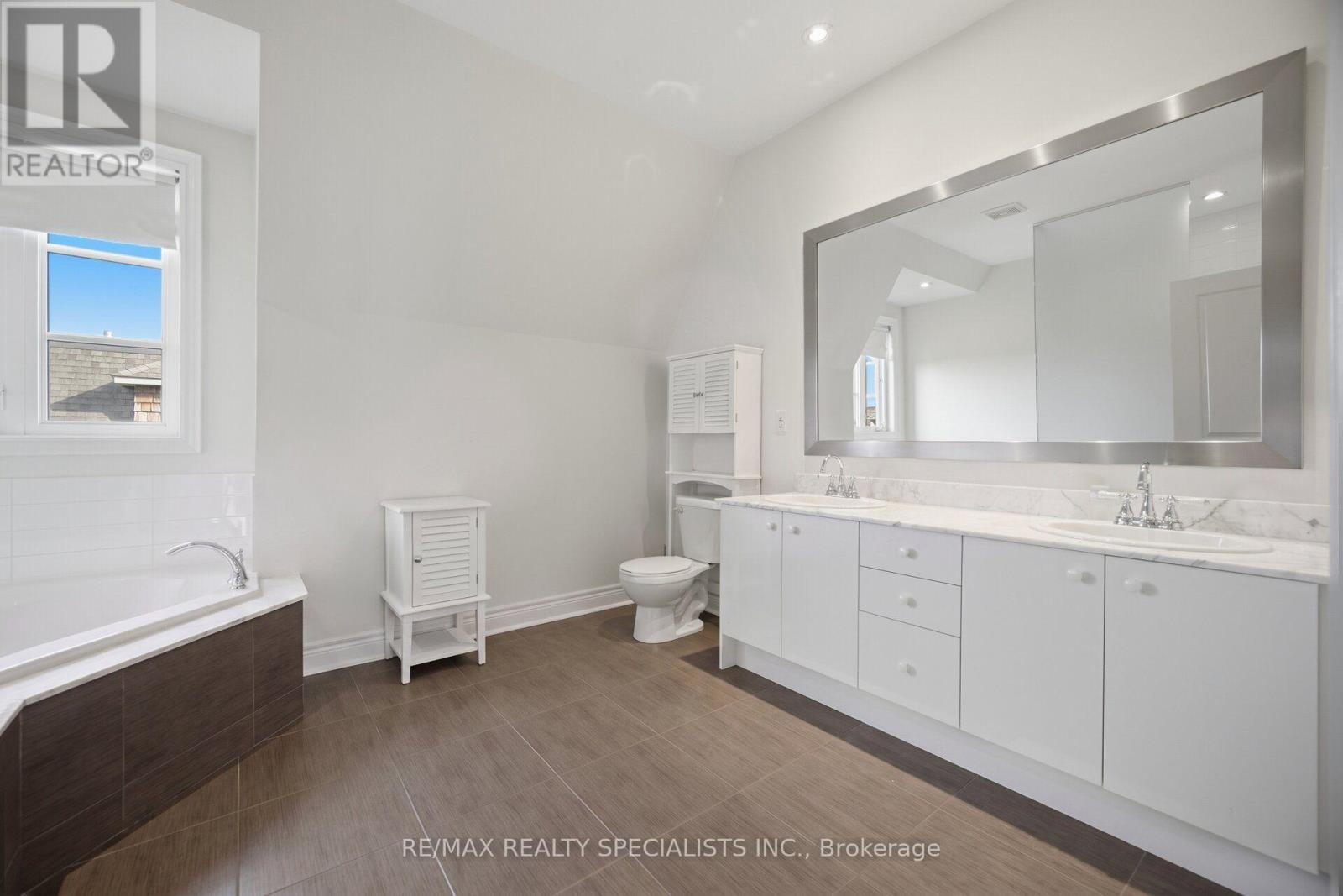 112 - 1812 Burnhamthorpe Road E, Mississauga, Ontario  L4X 0A3 - Photo 40 - W13761010