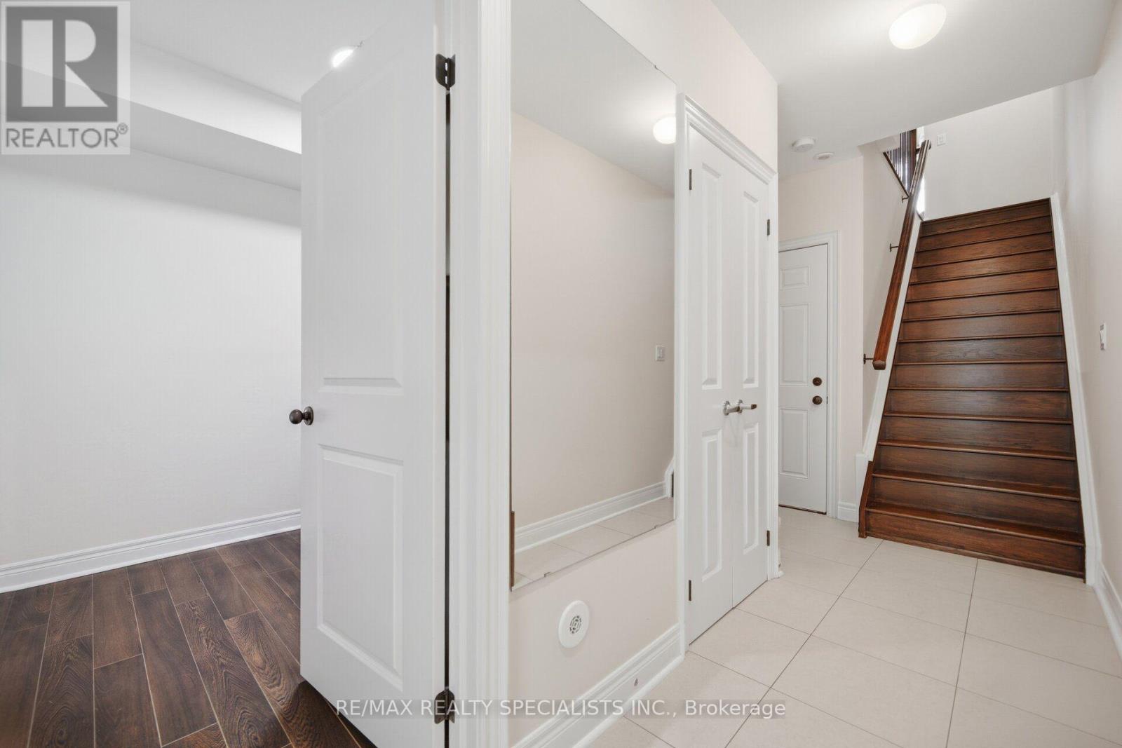 112 - 1812 Burnhamthorpe Road E, Mississauga, Ontario  L4X 0A3 - Photo 6 - W13761010