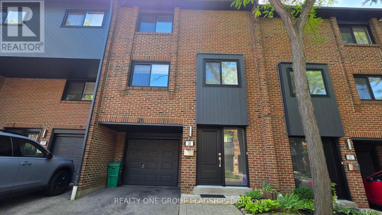 20 - 20 MINEOLA ROAD E, Mississauga, Ontario