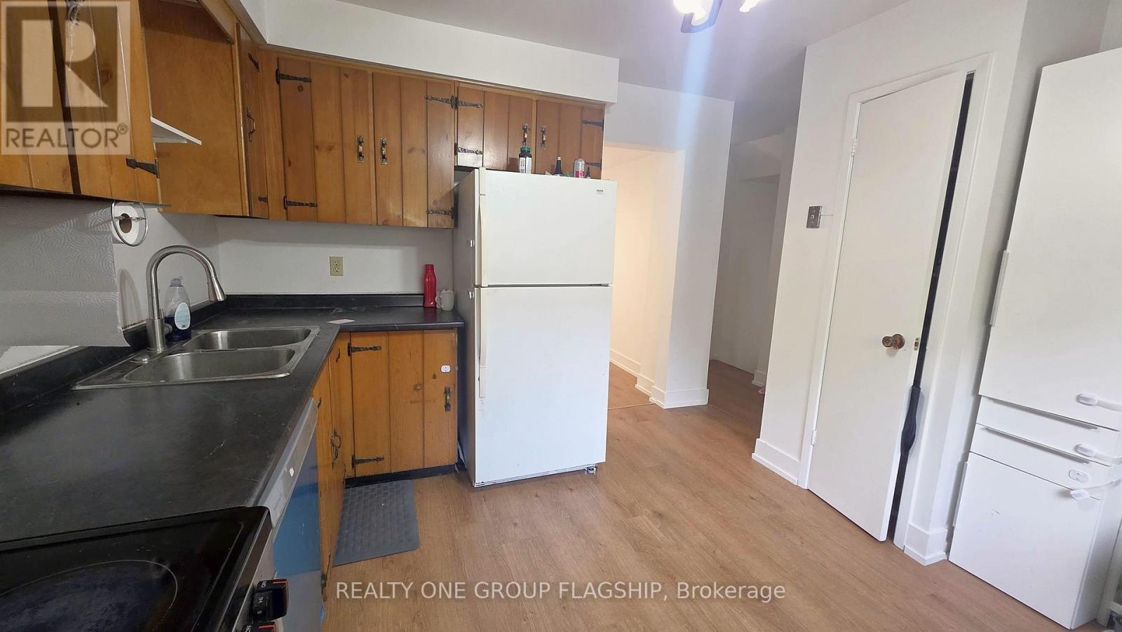 20 - 20 Mineola Road E, Mississauga, Ontario  L5G 4N9 - Photo 11 - W13761034