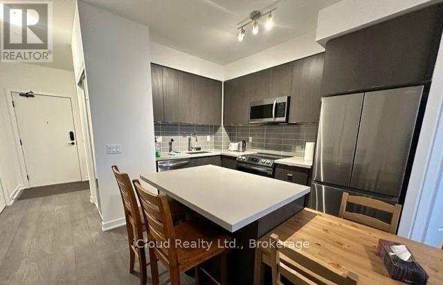 1105 - 4655 Metcalfe Avenue, Mississauga, Ontario  L5M 0Z7 - Photo 3 - W13761036