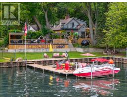 413 INDIAN ROAD, Burlington, Ontario