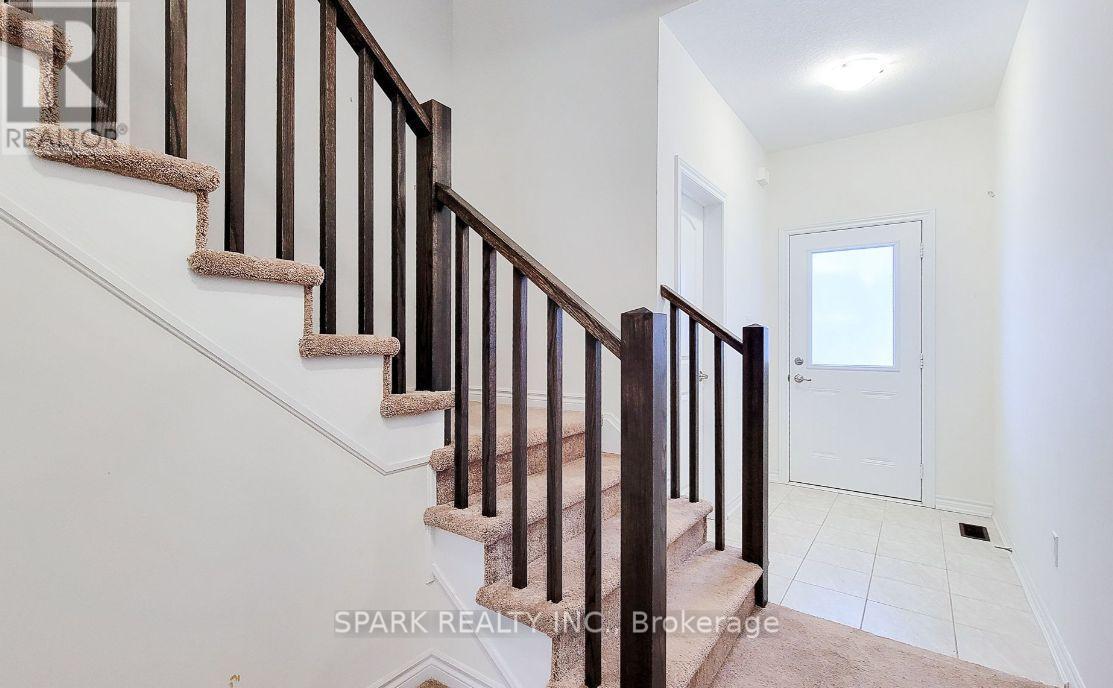 73 Flagg Avenue N, Brant, Ontario  N3L 0J9 - Photo 4 - X13761026