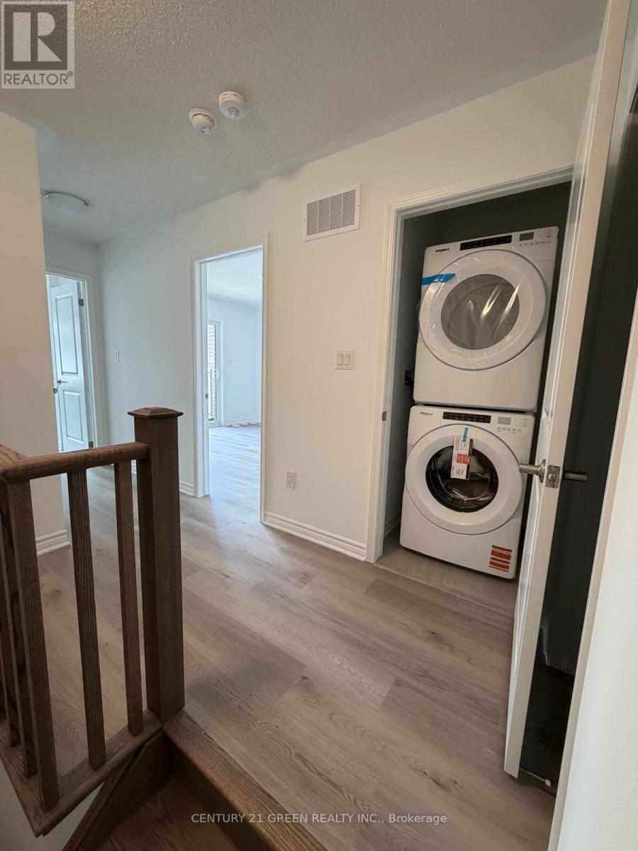32 Canyon Hill Drive, Kitchener, Ontario  N2R 0V9 - Photo 12 - X13761068