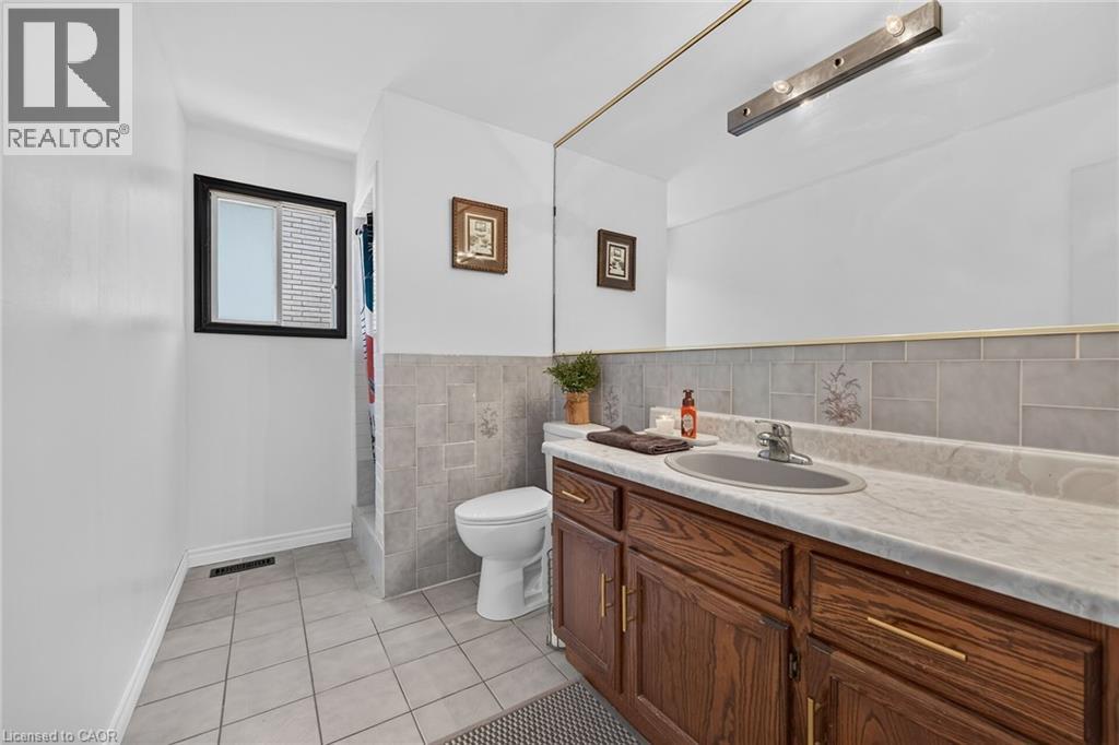 15 Ellen Avenue, Hamilton, Ontario  L8G 5A9 - Photo 32 - 40861782