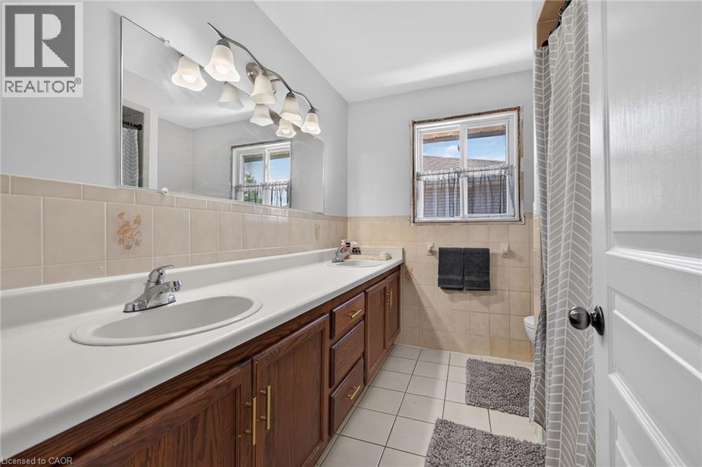 15 Ellen Avenue, Hamilton, Ontario  L8G 5A9 - Photo 40 - 40861782