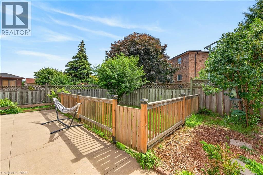 15 Ellen Avenue, Hamilton, Ontario  L8G 5A9 - Photo 47 - 40861782