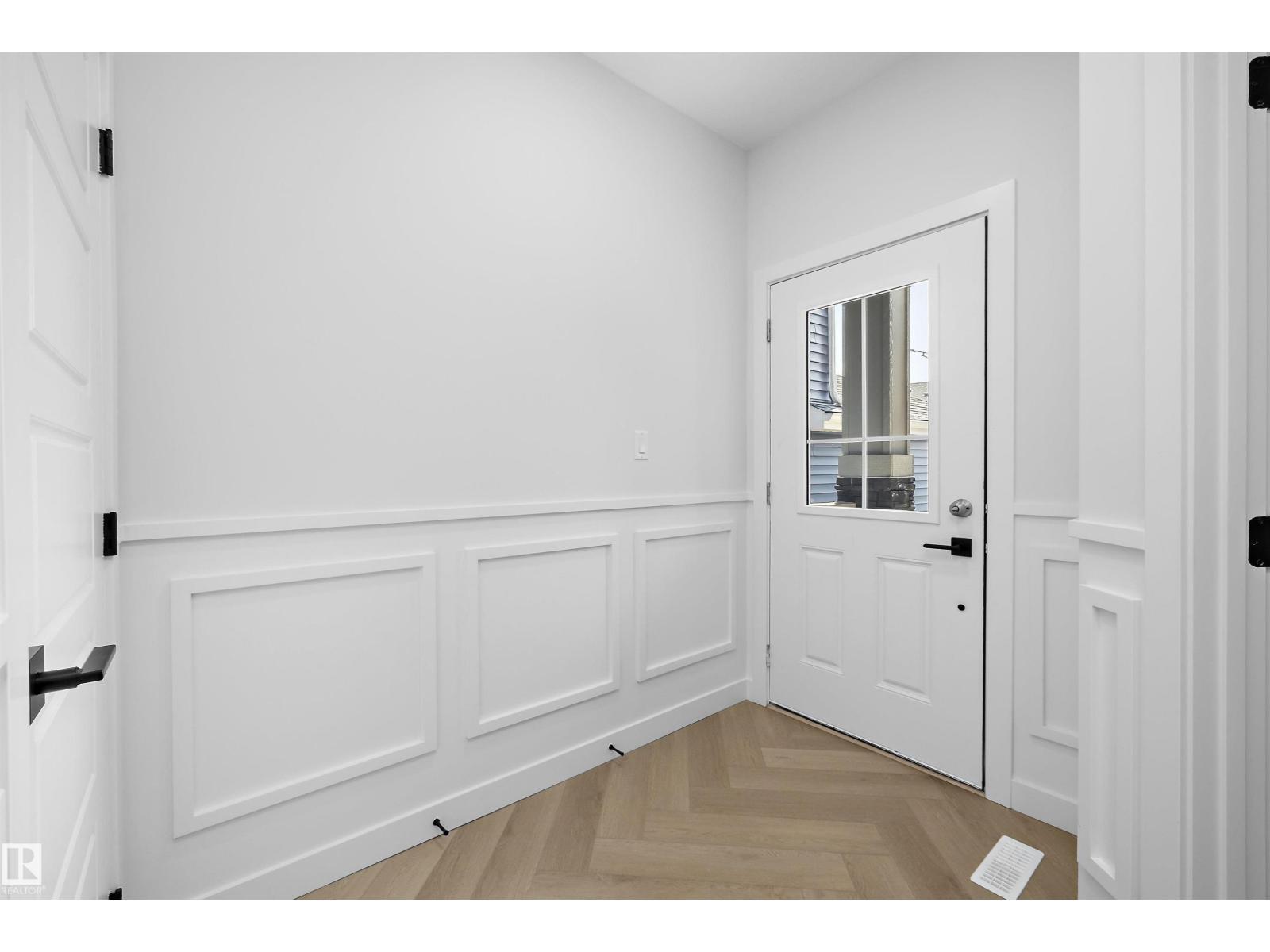 Unknown Address, ,    - Photo 37 - E4507707