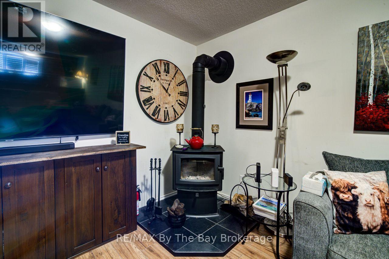 9 Cranberry Heights, Wasaga Beach, Ontario  L9Z 1M9 - Photo 28 - S13760446