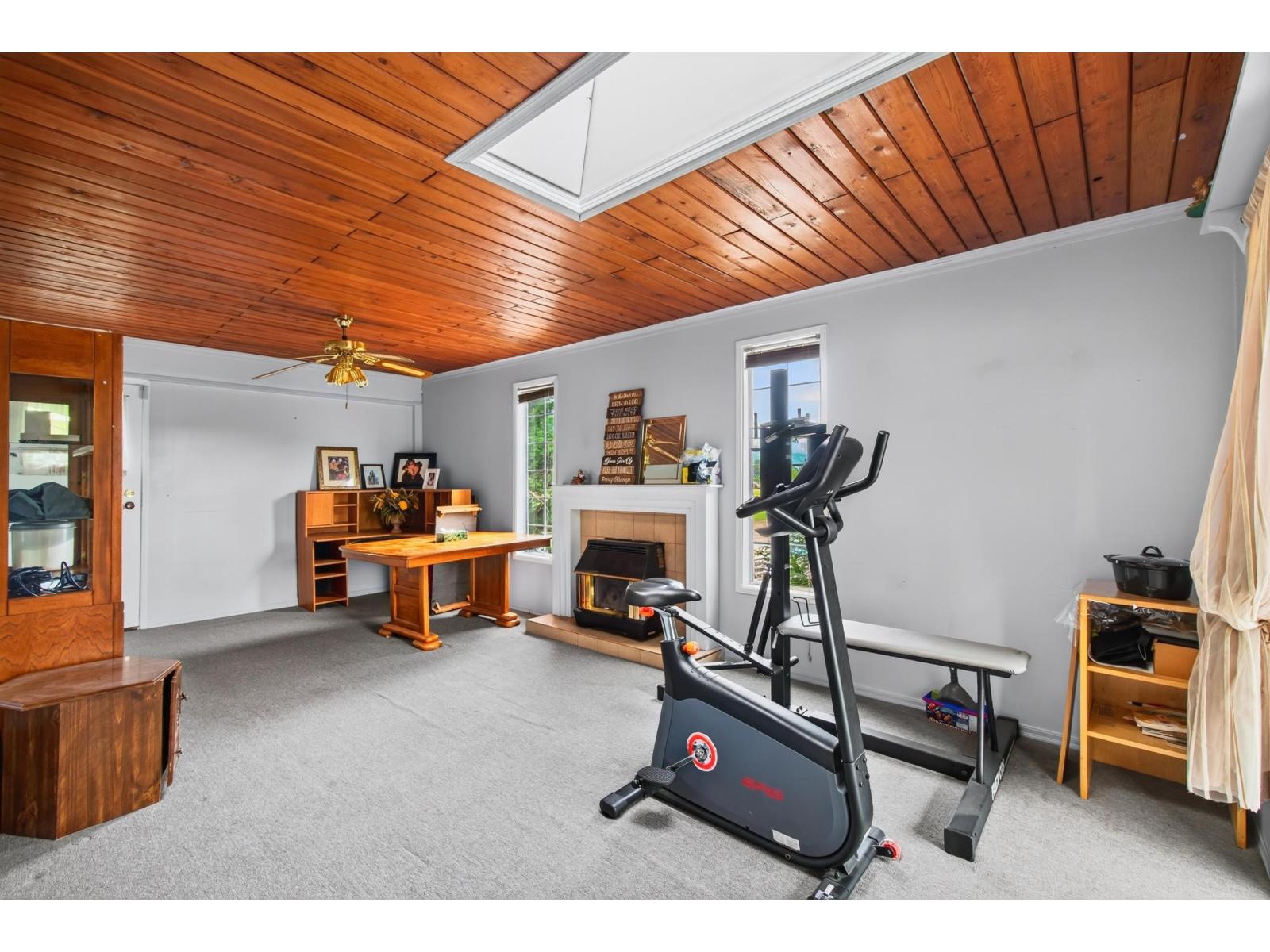 34757 Moffat Avenue, Mission, British Columbia V2V 6R6 - Photo 13 - R3162959