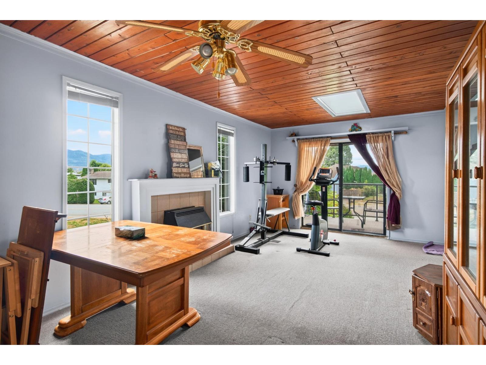34757 Moffat Avenue, Mission, British Columbia V2V 6R6 - Photo 12 - R3162959