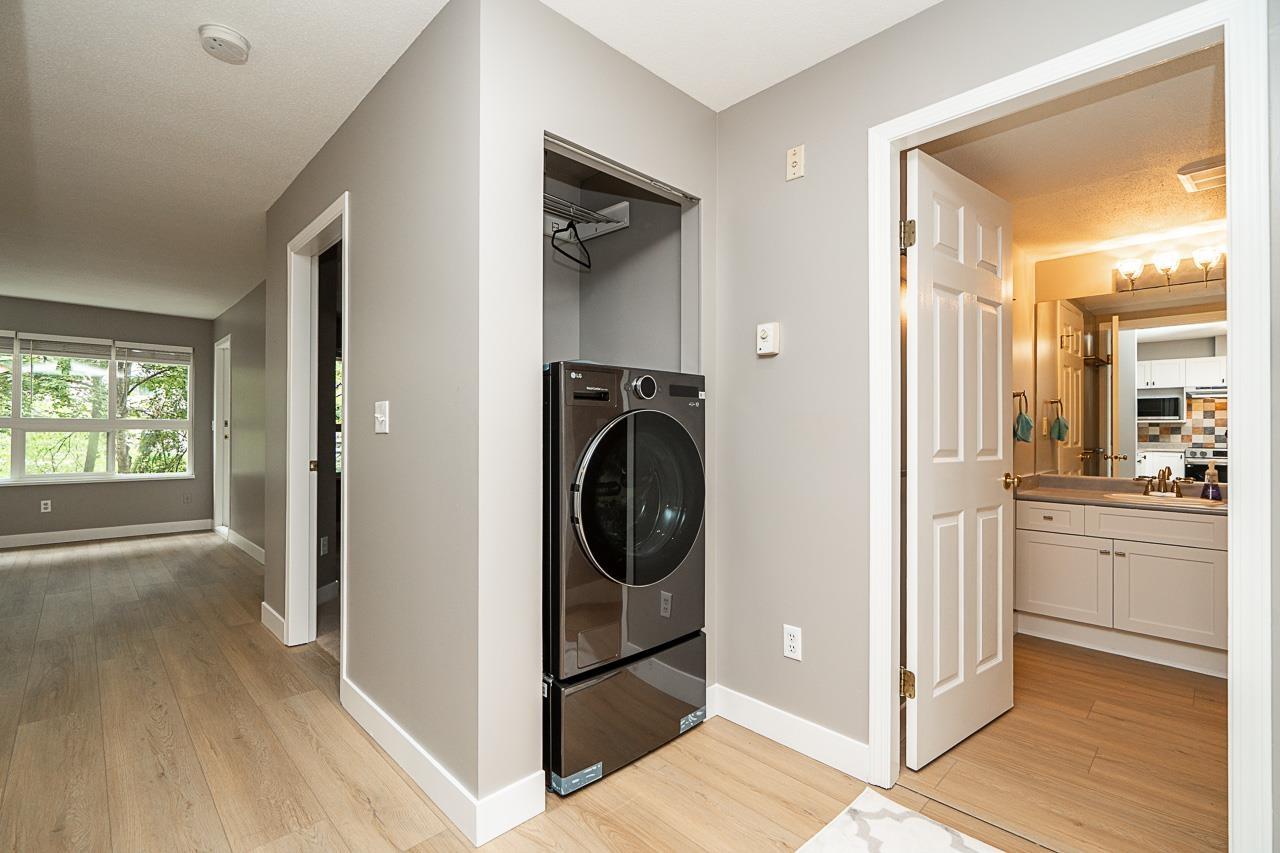 211 8068 120a Avenue, Surrey, British Columbia  V3W 3P3 - Photo 6 - R3162897