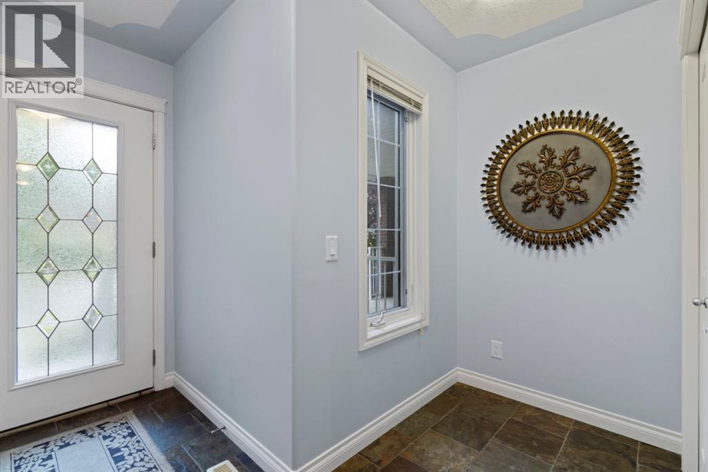2323 5 Avenue NW, Calgary, Alberta  T2N 0T1 - Photo 5 - A2337258