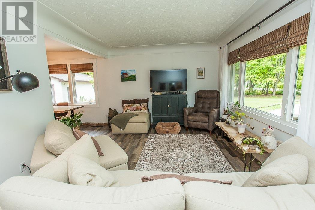 108 Mcqueen Rd, Sault Ste. Marie, Ontario P6C 6E3 - Photo 7 - SM262477