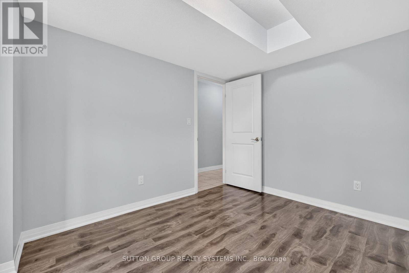 170 South Creek Drive, Kitchener, Ontario  N2P 0J5 - Photo 11 - X13724850