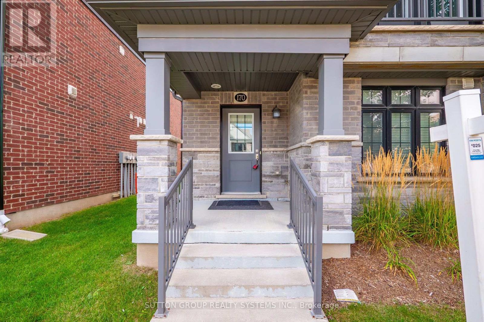 170 South Creek Drive, Kitchener, Ontario  N2P 0J5 - Photo 6 - X13724850