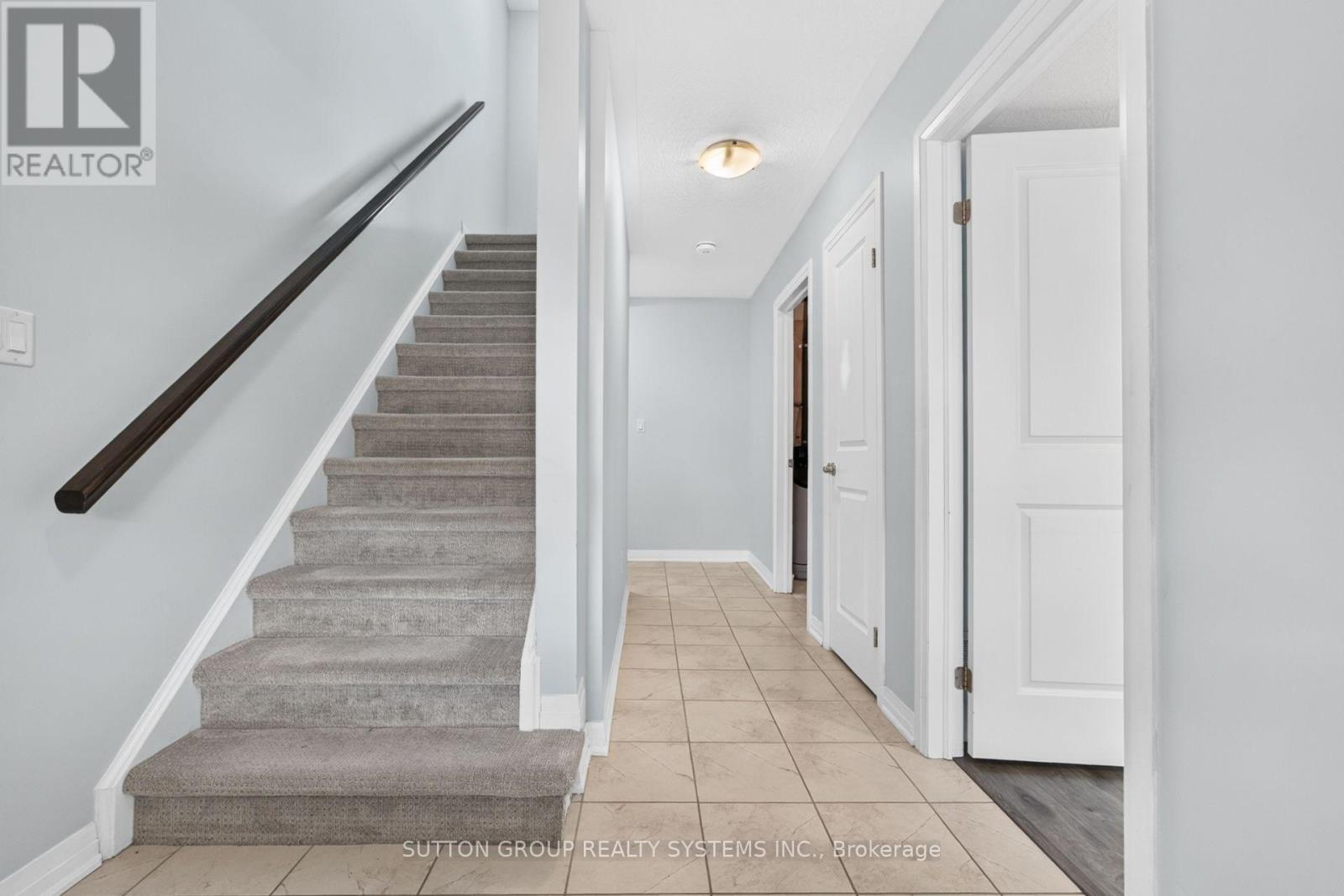 170 South Creek Drive, Kitchener, Ontario  N2P 0J5 - Photo 8 - X13724850