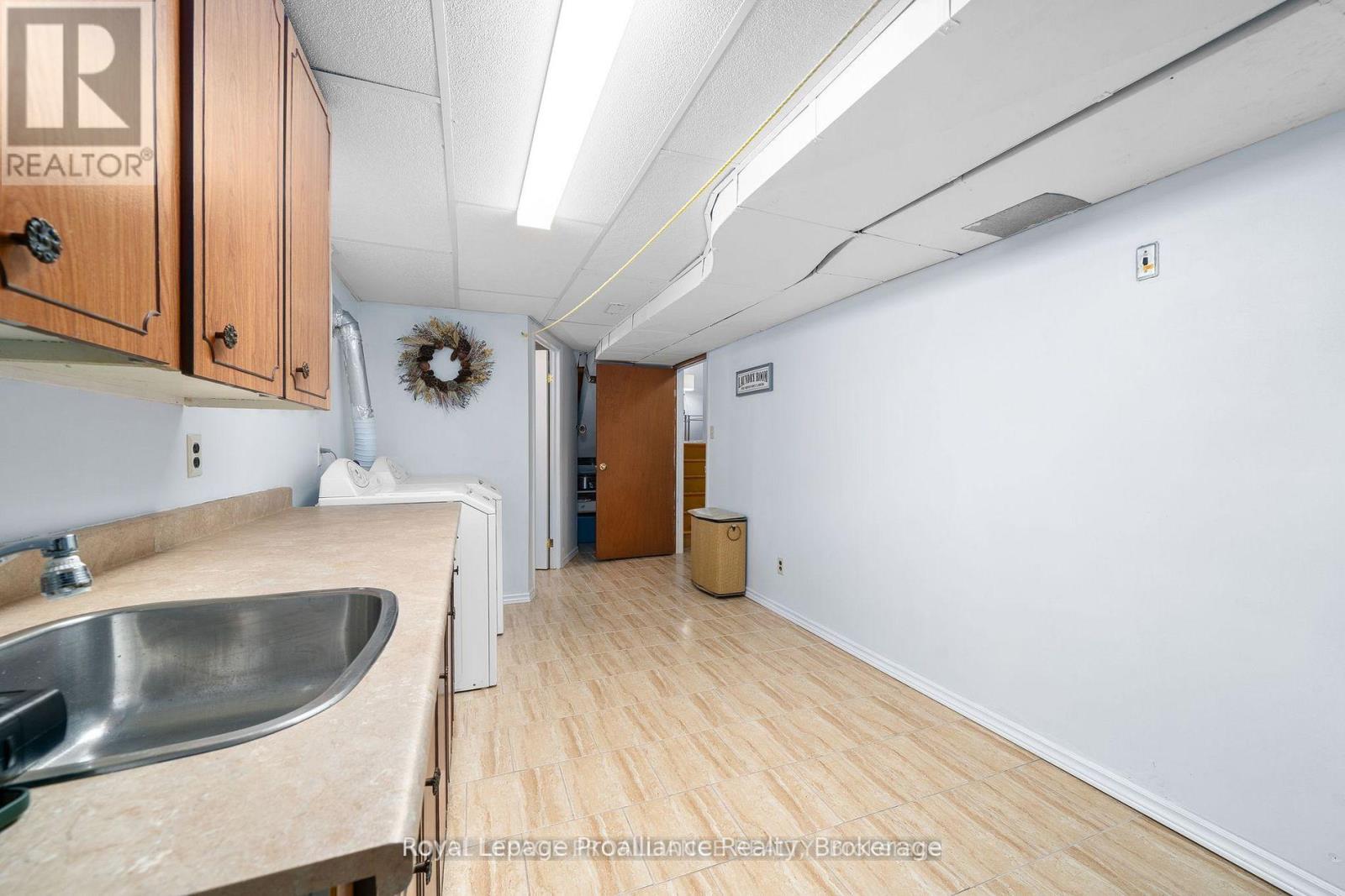 25 Keller Drive, Belleville, Ontario  K8P 4B3 - Photo 21 - X13761176