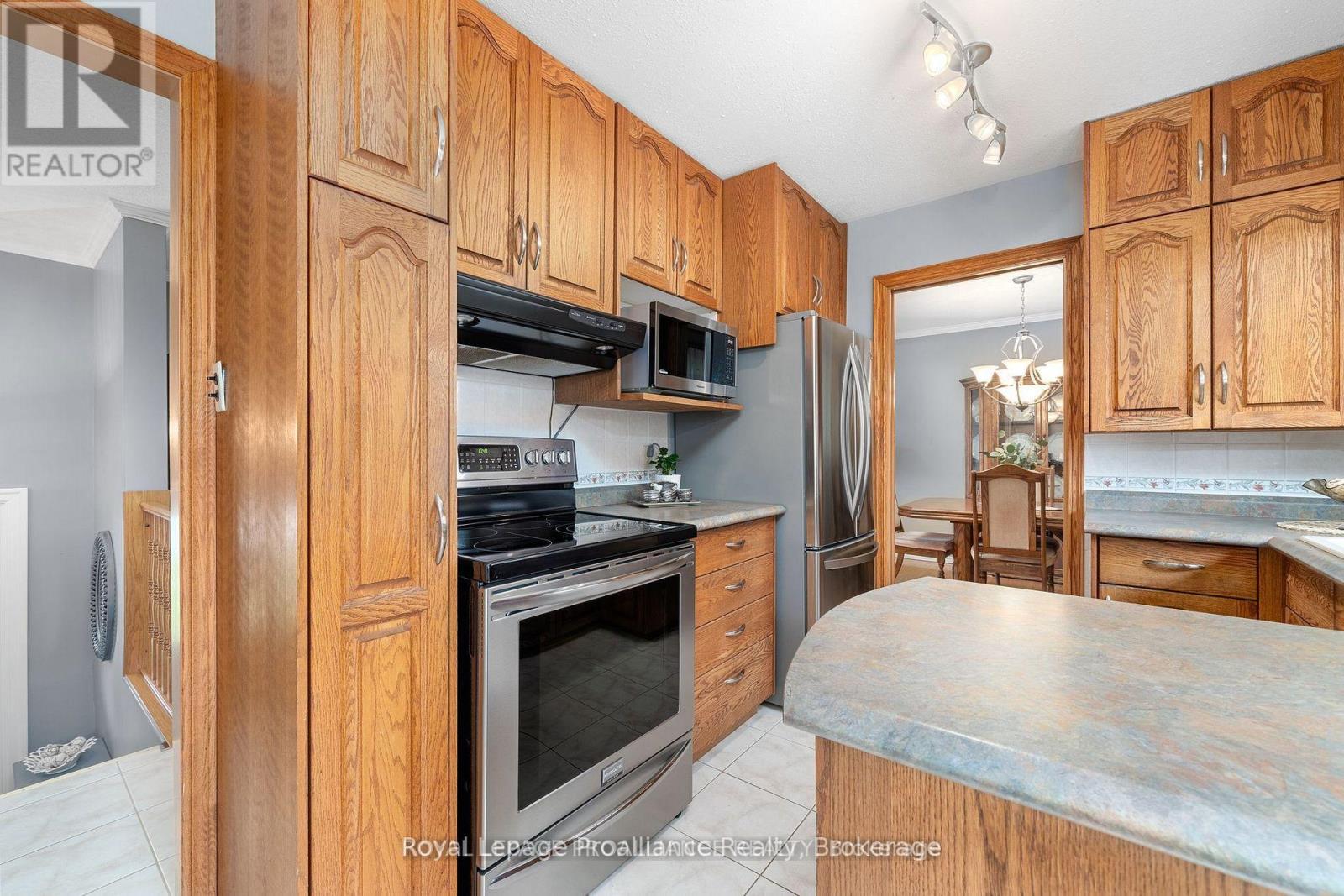 25 Keller Drive, Belleville, Ontario  K8P 4B3 - Photo 6 - X13761176