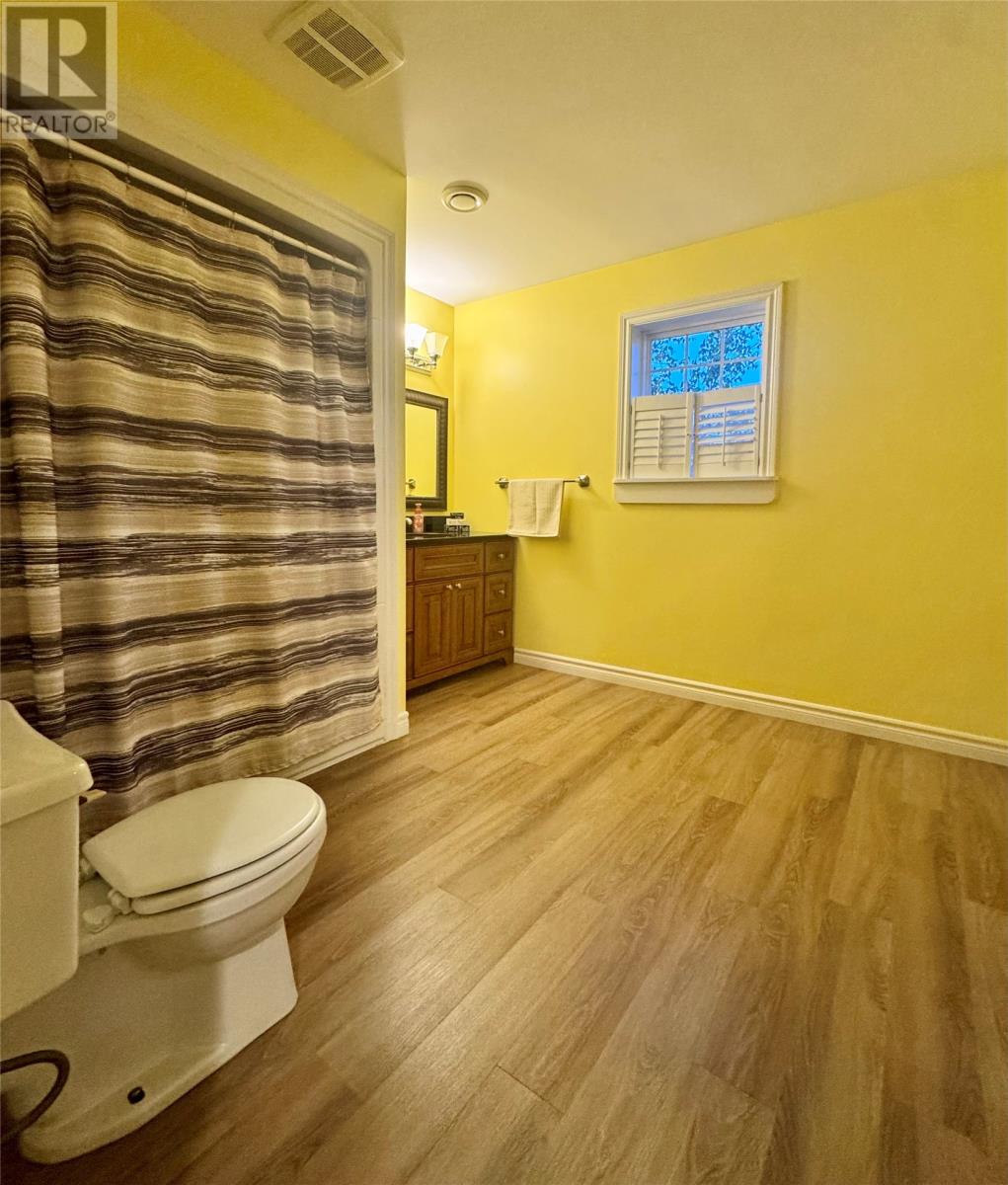 3 Swan Avenue, Clarenville — photo 25