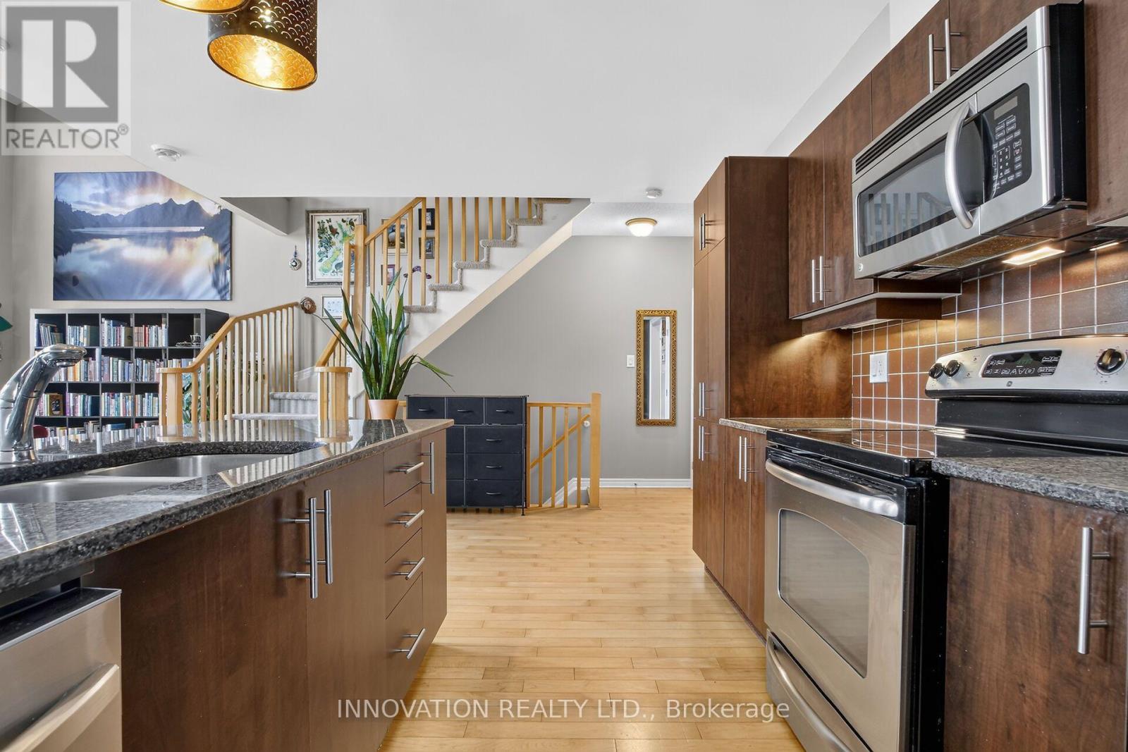 12 - 322 Royal Fern Way, Ottawa, Ontario  K1V 2K6 - Photo 10 - X13761308