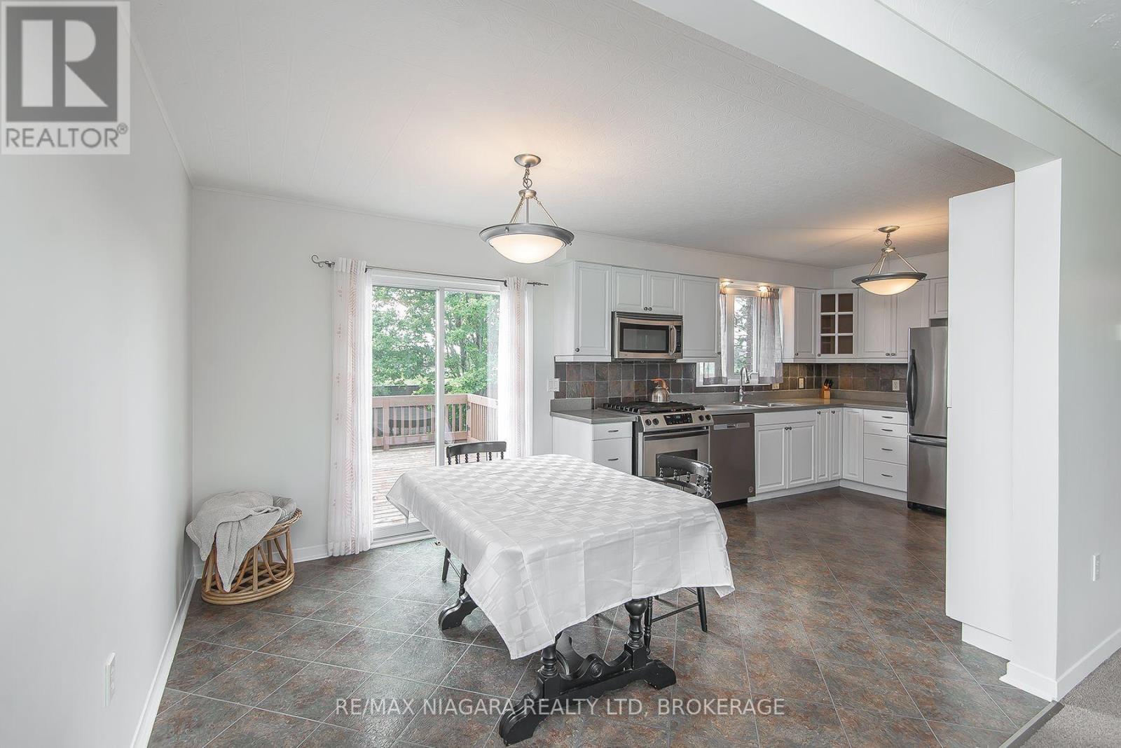 15 Windsor Terrace, Port Colborne, Ontario  L3K 4C5 - Photo 8 - X13761210