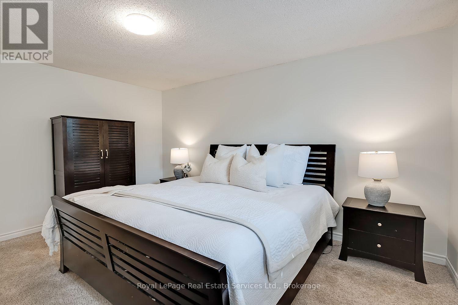 1284 Morgan Court, Burlington, Ontario  L7M 1X2 - Photo 17 - W13761244