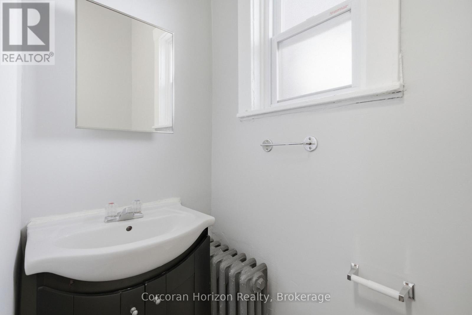 1539-1547 Barton Street E, Hamilton, Ontario  L8H 2X7 - Photo 10 - X13761316