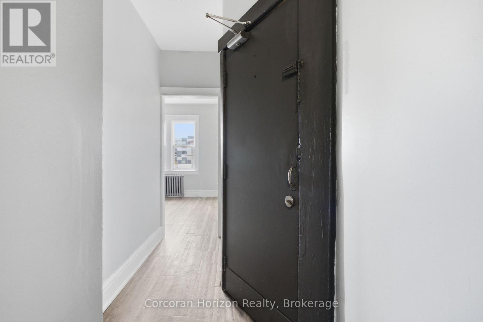 1539-1547 Barton Street E, Hamilton, Ontario  L8H 2X7 - Photo 2 - X13761316