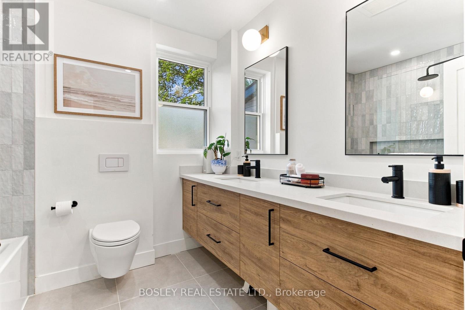 2 Sandford Avenue, Toronto, Ontario  M4L 2E7 - Photo 28 - E13761312