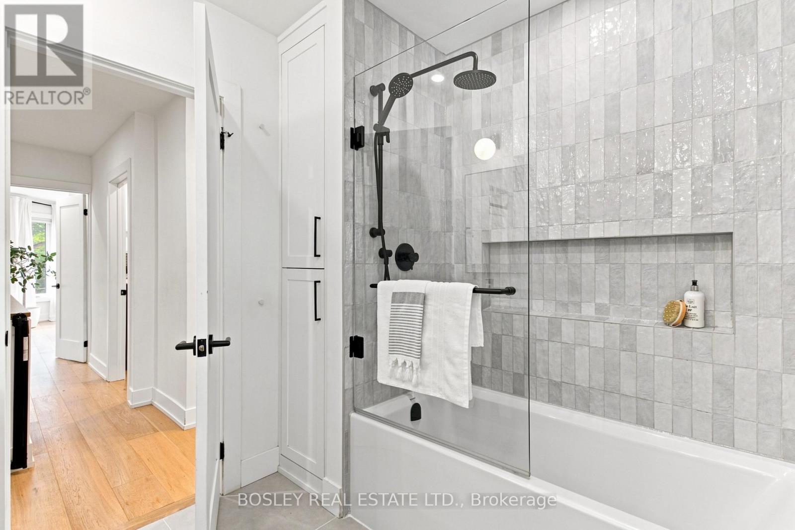 2 Sandford Avenue, Toronto, Ontario  M4L 2E7 - Photo 29 - E13761312