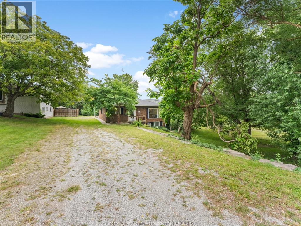 1838 Seacliff Drive, Kingsville, Ontario  N9Y 2M6 - Photo 34 - 26022048