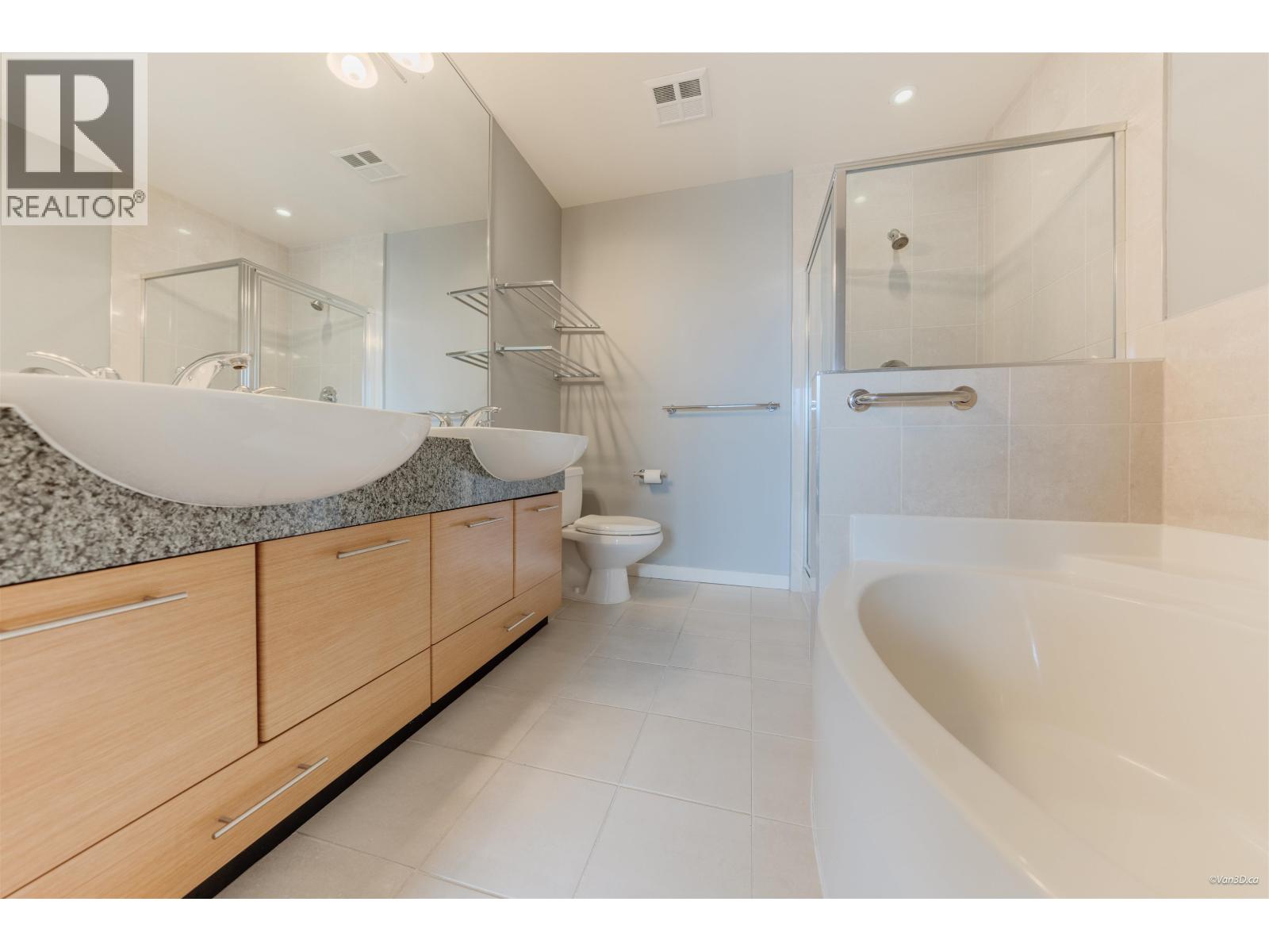 510 530 Raven Woods Drive, North Vancouver, British Columbia  V7G 2T5 - Photo 24 - R3163055