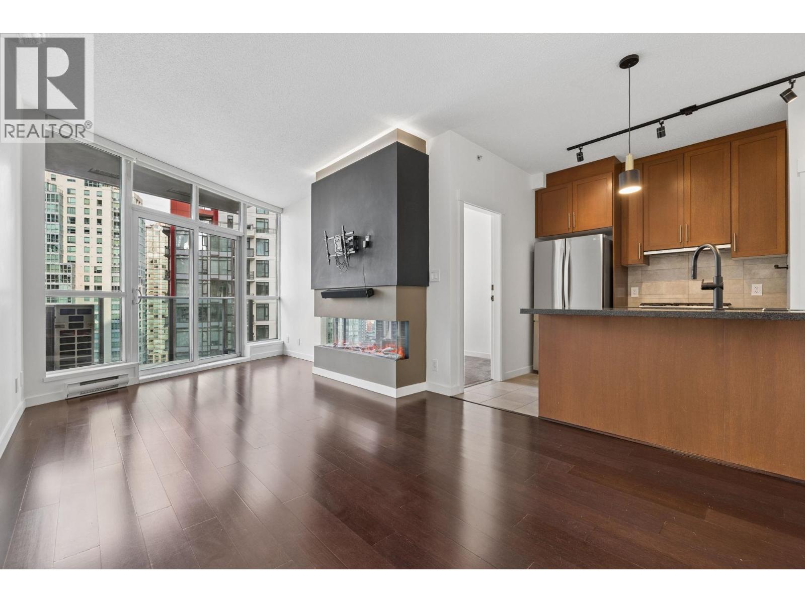 2007 1189 Melville Street, Vancouver, British Columbia  V6E 4T8 - Photo 10 - R3163058