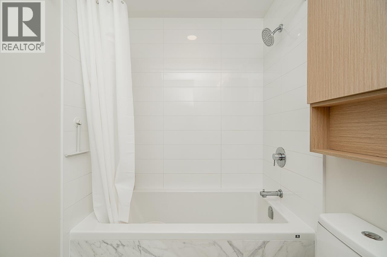 2407 530 Whiting Way, Coquitlam, British Columbia  V3J 0J4 - Photo 18 - R3163066