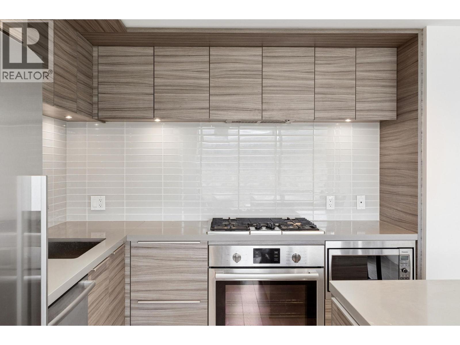 1909 1550 Fern Street, North Vancouver, British Columbia  V7J 0A9 - Photo 10 - R3163070