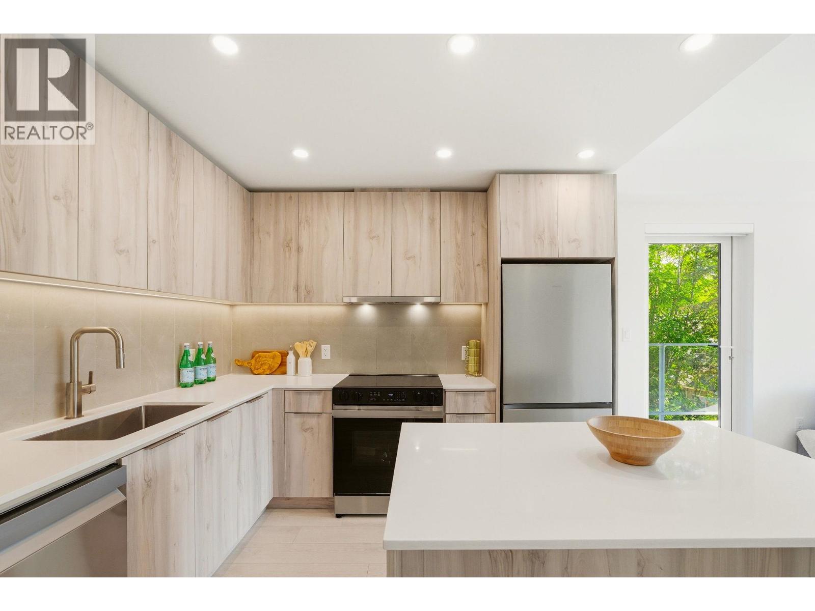 513 3596 Malsum Drive, North Vancouver, British Columbia  V7G 0B5 - Photo 5 - R3163074