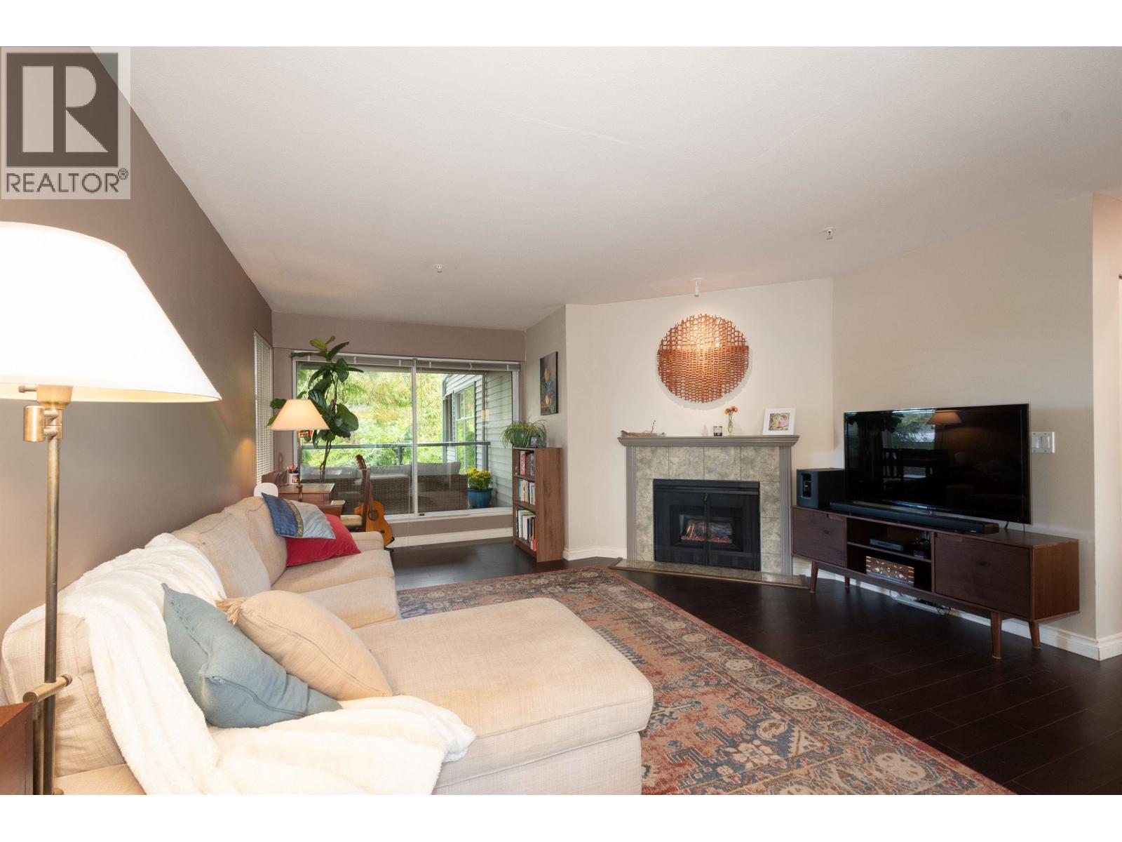 301 2250 W 3rd Avenue, Vancouver, British Columbia  V6K 1L4 - Photo 5 - R3163088