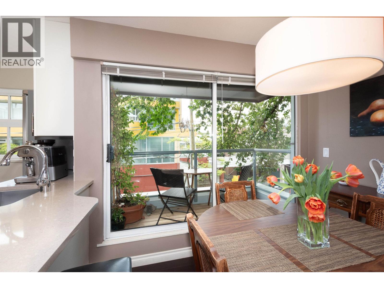 301 2250 W 3rd Avenue, Vancouver, British Columbia  V6K 1L4 - Photo 9 - R3163088
