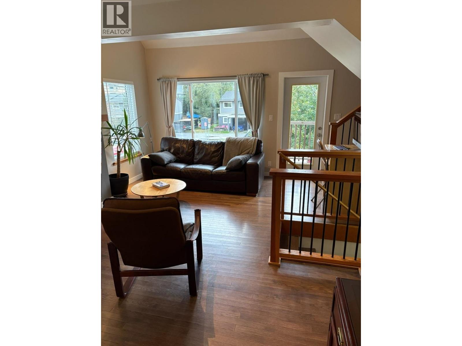 39811 No Name Road, Squamish, British Columbia  V8B 0B5 - Photo 2 - R3163093