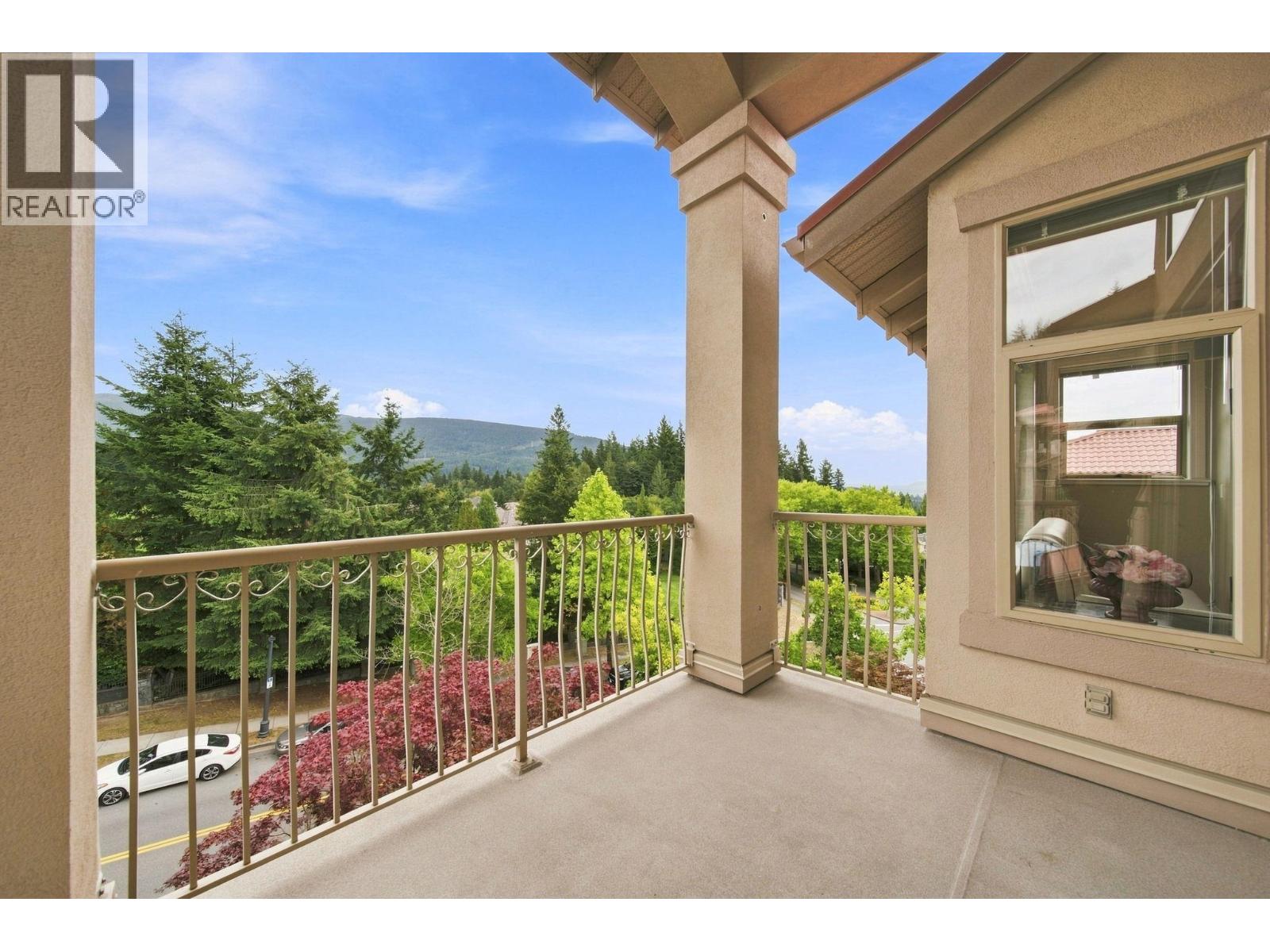 302 3176 Plateau Boulevard, Coquitlam, British Columbia  V3E 3J2 - Photo 5 - R3163114