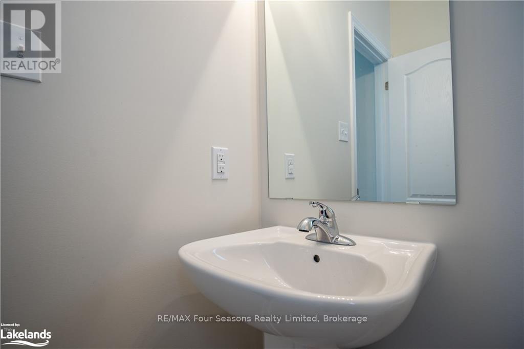 Upper - 90 Kirby Avenue, Collingwood, Ontario  L9Y 5H5 - Photo 18 - S13761226