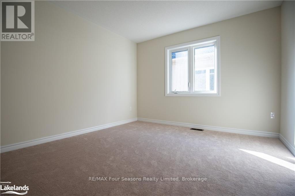 Upper - 90 Kirby Avenue, Collingwood, Ontario  L9Y 5H5 - Photo 22 - S13761226