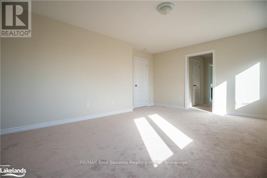 Upper - 90 Kirby Avenue, Collingwood, Ontario  L9Y 5H5 - Photo 26 - S13761226