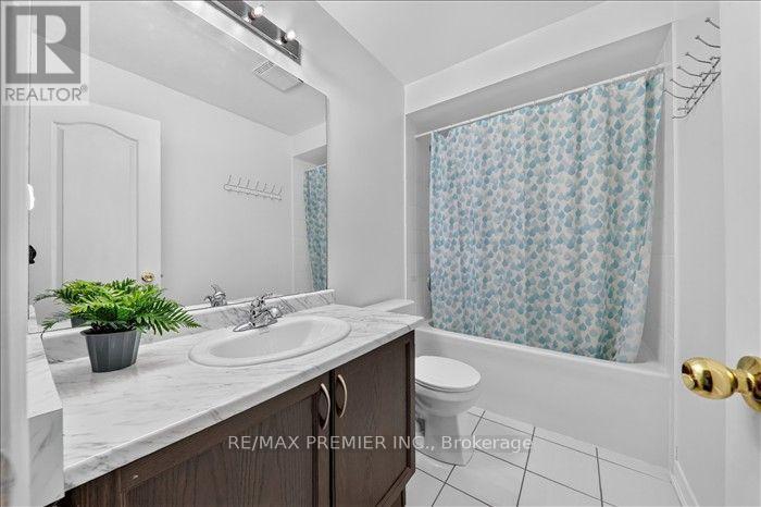164 Matthewson Avenue, Bradford West Gwillimbury (Bradford), Ontario  L3Z 0N9 - Photo 21 - N13761196