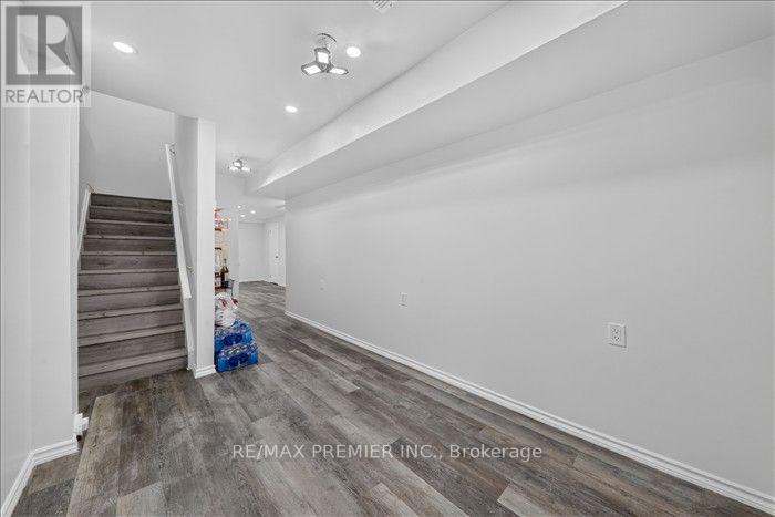 164 Matthewson Avenue, Bradford West Gwillimbury (Bradford), Ontario  L3Z 0N9 - Photo 28 - N13761196