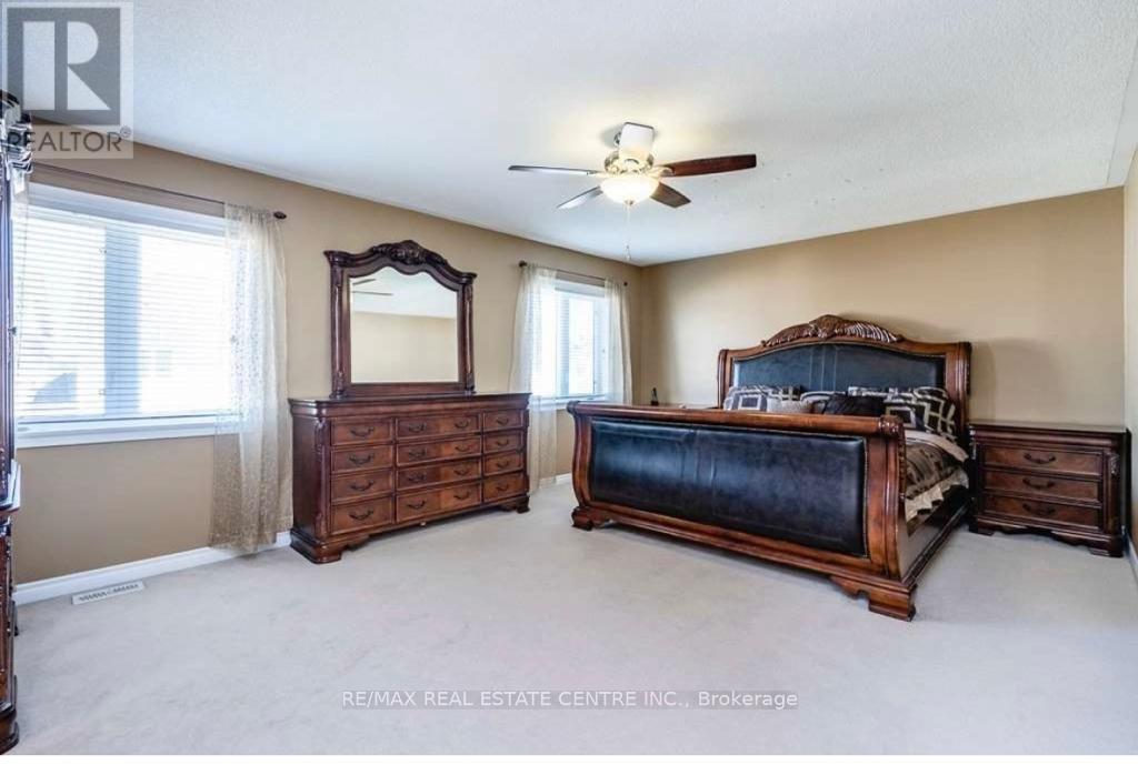 13 Lions Court, Essa (Angus), Ontario  L0M 1B5 - Photo 13 - N13761266