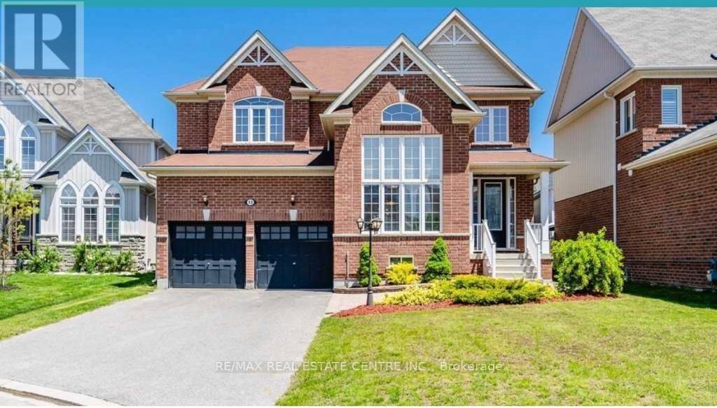 13 Lions Court, Essa (Angus), Ontario  L0M 1B5 - Photo 2 - N13761266