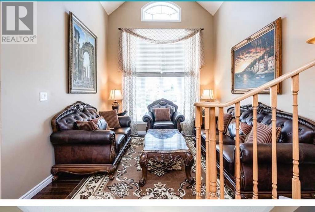 13 Lions Court, Essa (Angus), Ontario  L0M 1B5 - Photo 6 - N13761266